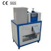 Plastikinė Dana pjovimo mašina